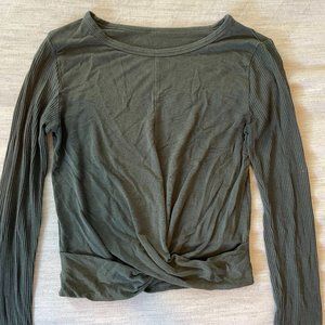 ALO COVER LONG SLEEVE TOP- size M, sage green